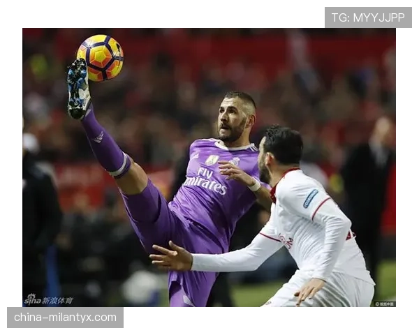 本泽马后期射门转化率偏移对阵卢卡库体系分散倾向