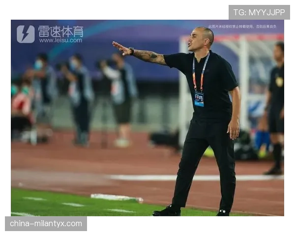 接管防线直塞催化反击 本赛季卡纳瓦罗更稳