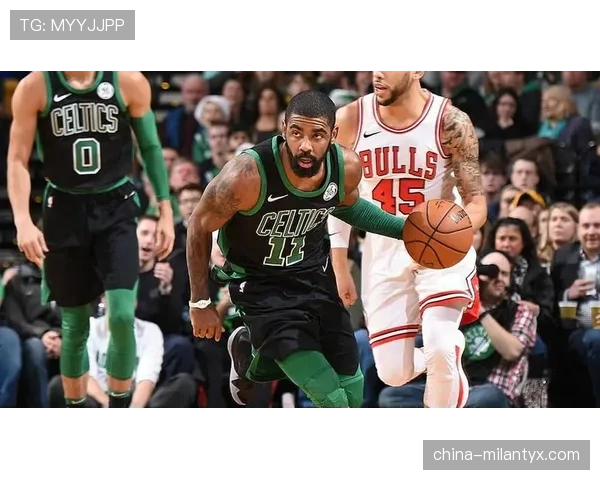 欧文无球跑动制造错位，主导进攻拉开分差